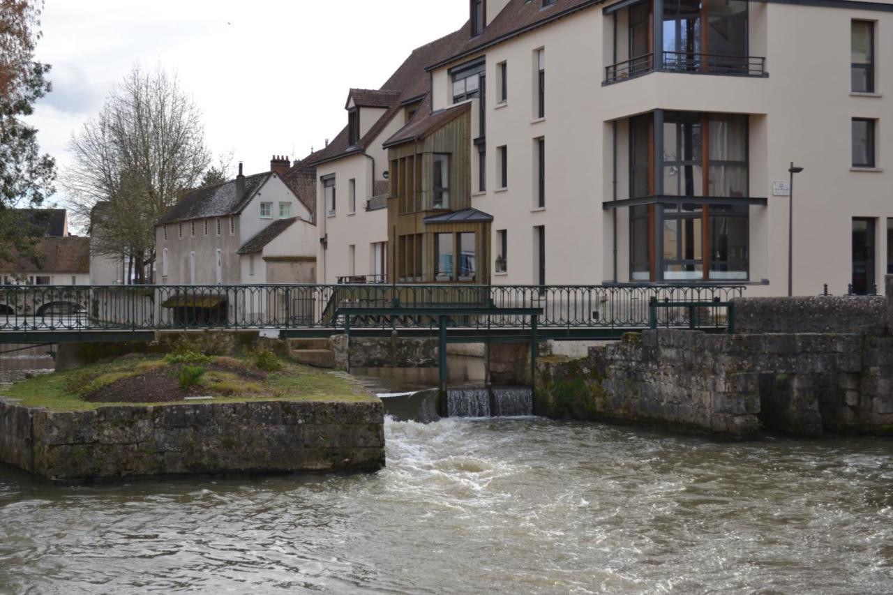 Apartament L'Essentiel De Chartres Zewnętrze zdjęcie