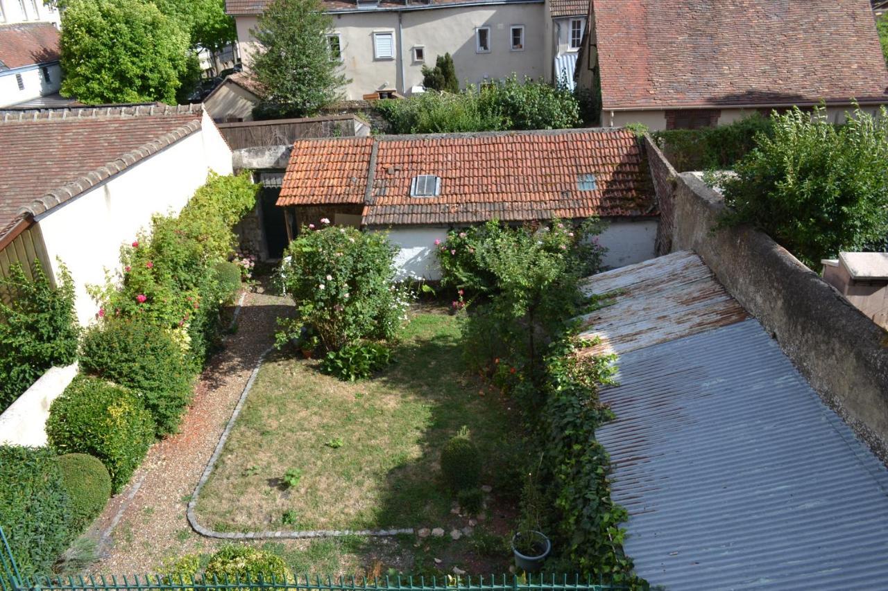 Apartament L'Essentiel De Chartres Zewnętrze zdjęcie